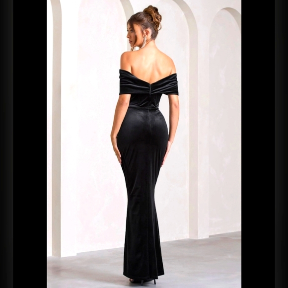 Club L London Black Velvet Maxi Dress - Picture 2 of 4